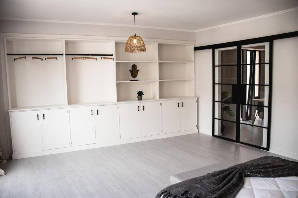 City Hall Apartment With Free Parking 푼샬 외부 사진