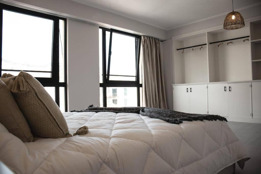 City Hall Apartment With Free Parking 푼샬 외부 사진